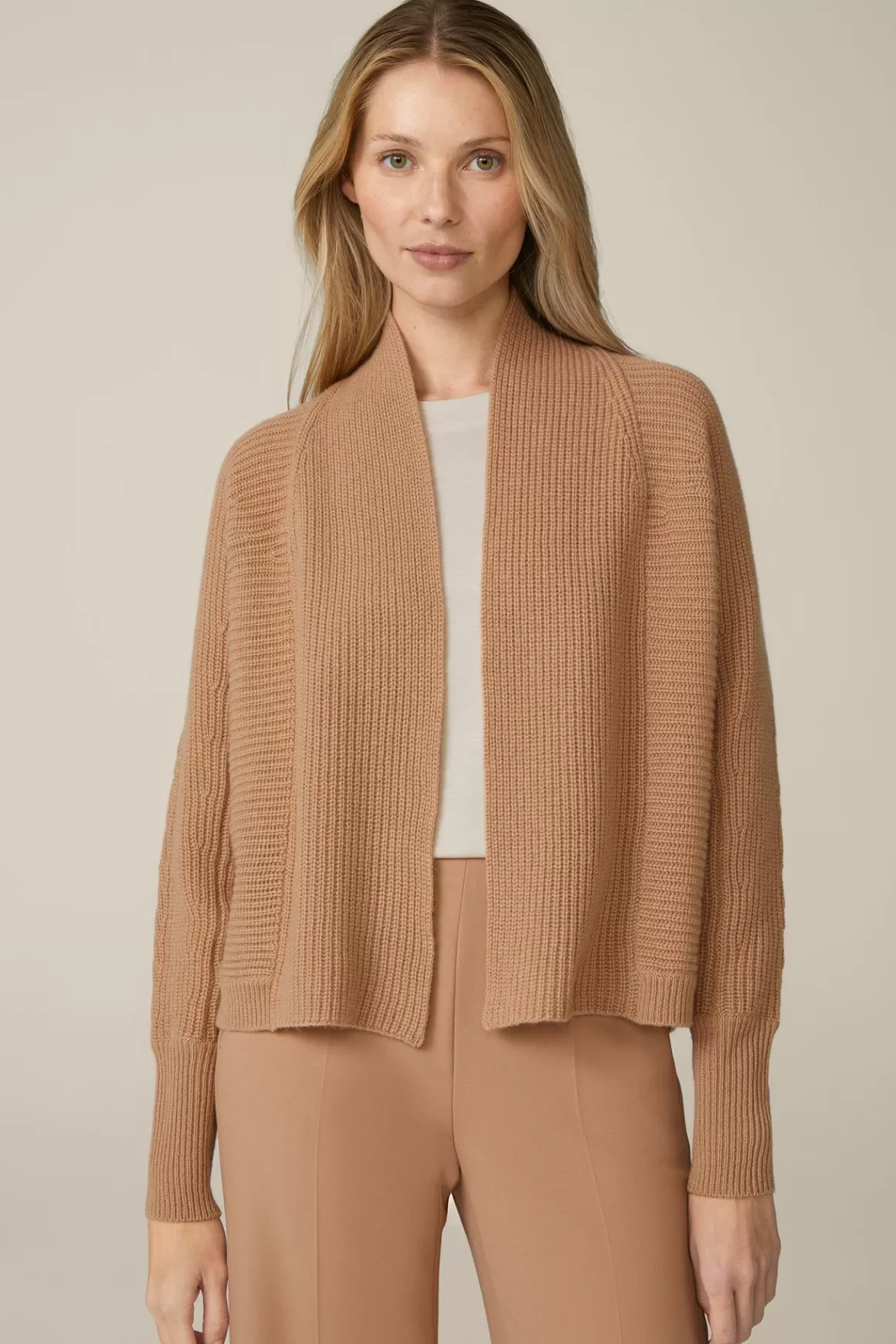 Cashmere Cardigan In Camel<Windsor Flash Sale