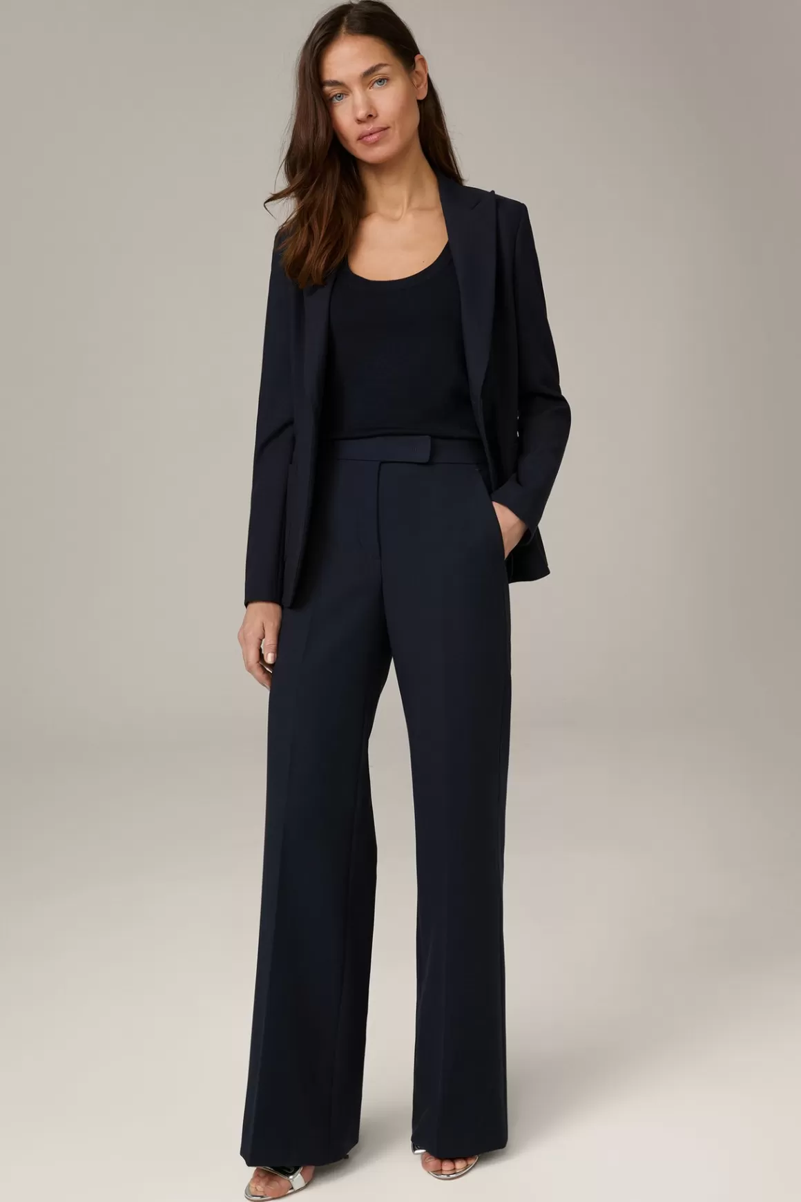 Crepe Blazer In Navy<Windsor Store