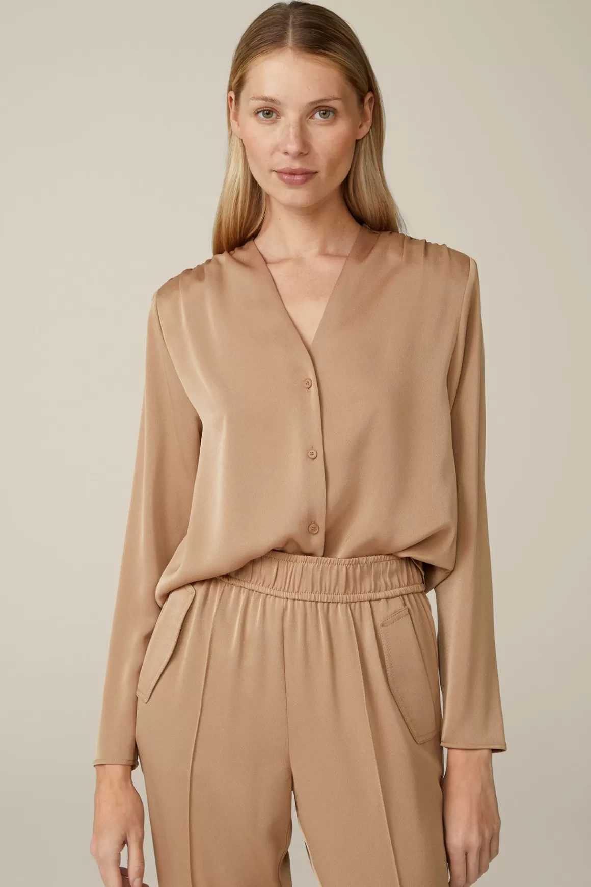 Crepe Blouse In Camel<Windsor Best