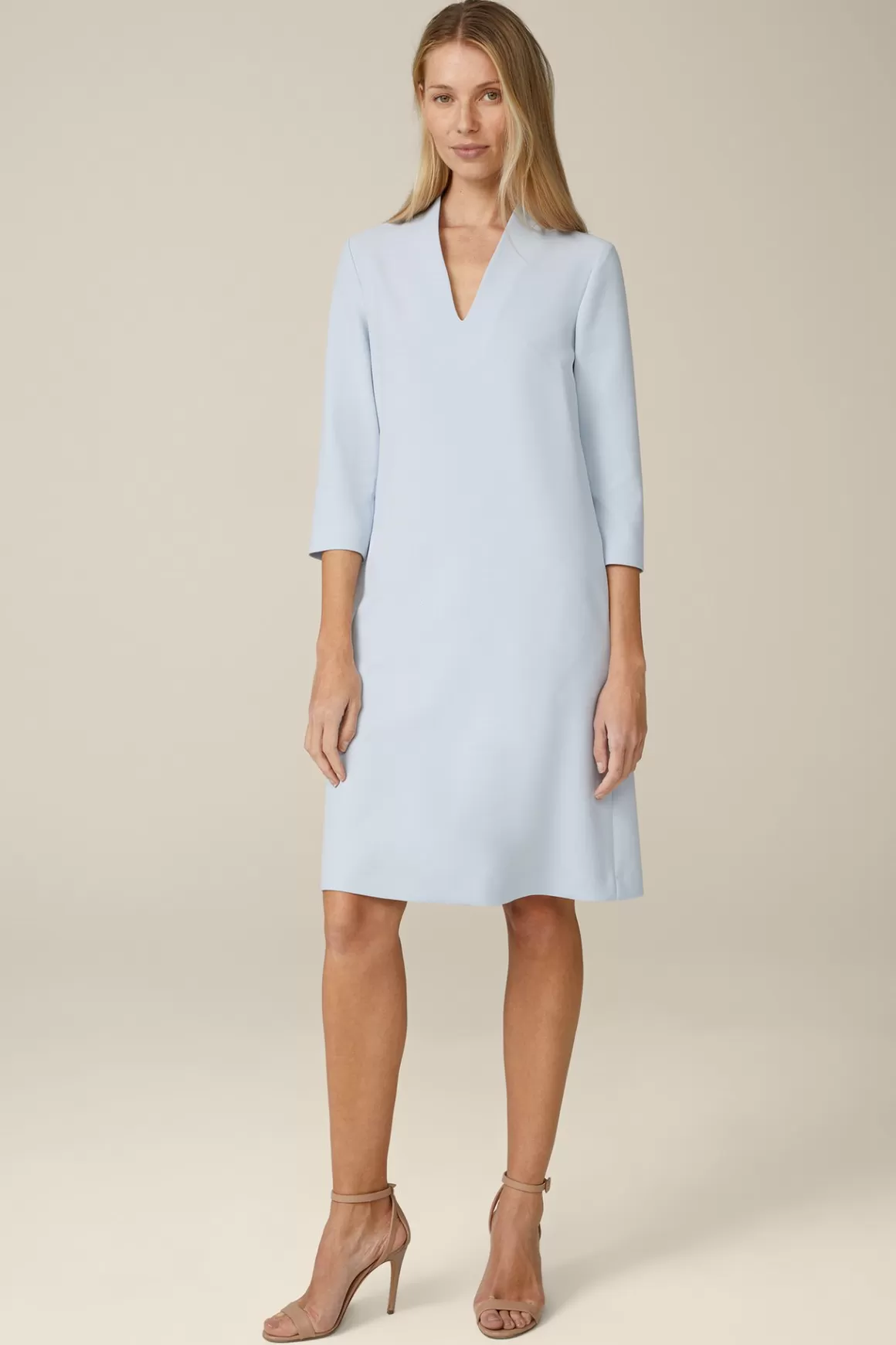 Crepe Shift Dress In Light Blue<Windsor Shop