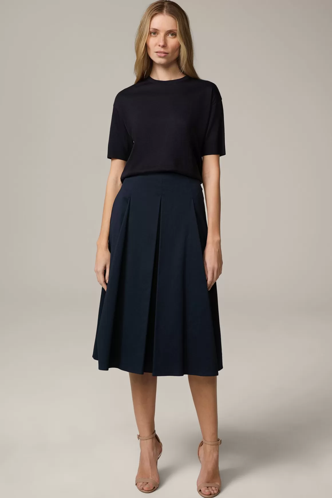 Flared Stretch Cotton Skirt In Midi Length In Navy<Windsor Shop